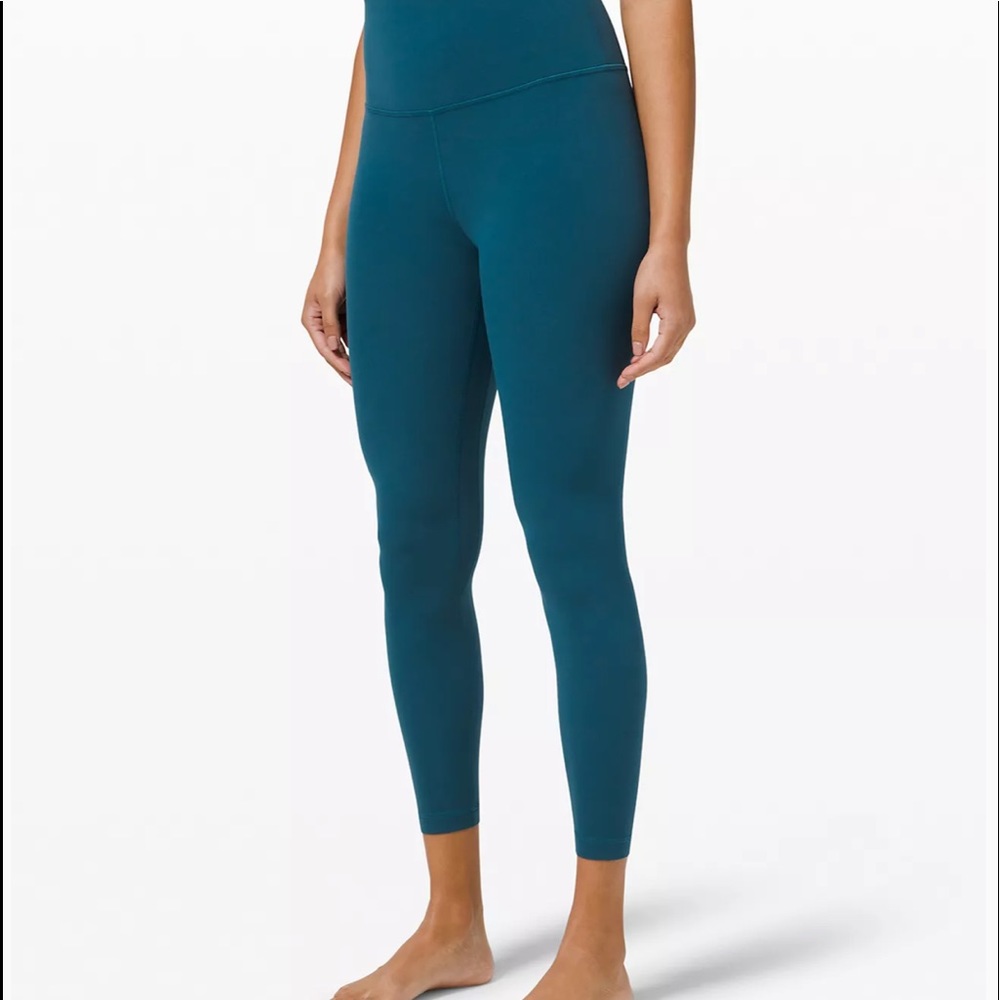 Lululemon 25 inch Align pant in Dove Grey
